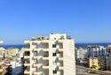 KIZKALESİ MERKEZDE DENİNZ MANZARLI VE HAVUZLU SATLIK  1+1 DAİRE
