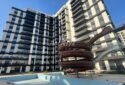 KIZKALESİN’DE 1+1 MERKEZDE SATILIK HAVUZLU LÜX DAİRE