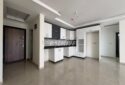 KIZKALESİNDE 2+1 HAVUZLU DENİZE YÜRÜME MESAFESİNDE SATILIK DAİRE