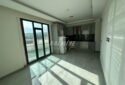 AYAŞ’TA HAVUZLU SİTE İÇERİSİNDE SATILIK 2+1 DAİRE