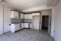 TÖMÜKTE HAVUZLU SİTE İÇERİSİNDE SATILIK 2+1 DAİRE