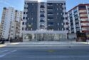 Kızkalesi’nde Anayol Üstü Geniş Cepheli Kiralık Dükkan